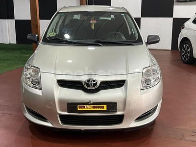 Usado Toyota Auris 90 CV (66 kW) 2007 Beige Berlina
