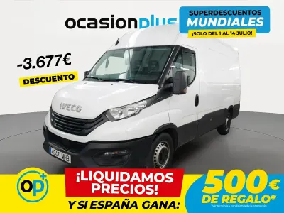 Usado Iveco Daily 156 CV (114 kW) 2023 Blanco Berlina