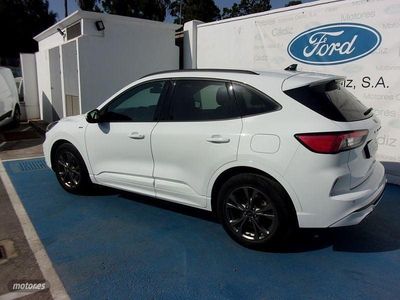 Blanco Usado 2021 Ford Kuga Trend SUV | 24.990 € (Precio justo)