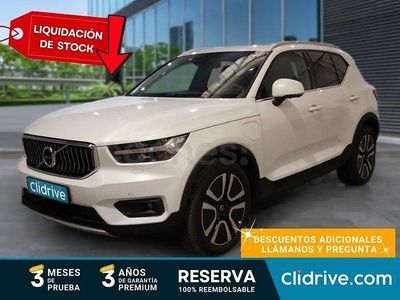 Usado Volvo XC40 Plus 262 CV (192 kW) 2022 Amarillo SUV