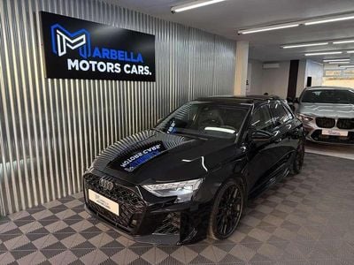 Negro Usado 2025 Audi RS3 Sportback Ambiente Utilitario | 72.990 € (Precio justo)
