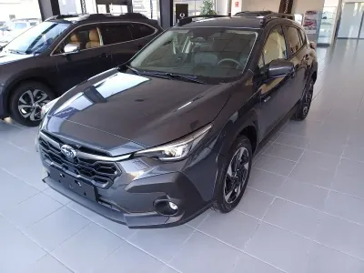 Usado Subaru Crosstrek 136 CV (100 kW) 2024 Gris SUV
