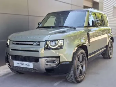 Usado Land Rover Defender HSE Dynamic 249 CV (183 kW) 2025 Verde SUV