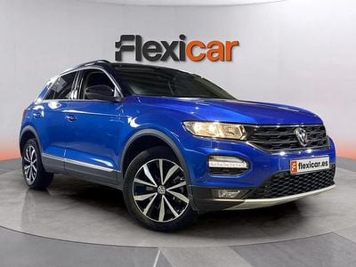 Usado VW T-Roc Advance 116 CV (85 kW) 2018 Azul SUV