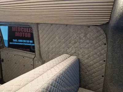 Usado VW Caravelle 110 CV (80 kW) 2021 Gris / plata Van