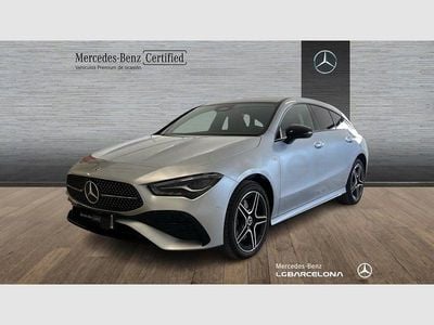 Usado Mercedes CLA250e Shooting Brake 218 CV (160 kW) 2025 Gris / plata Familiar