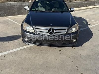 Usado Mercedes C230 Avantgarde 204 CV (150 kW) 2007 Azul Berlina