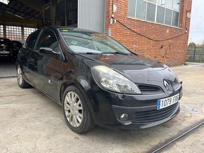 Usado Renault Clio II Exception 140 CV (102 kW) 2007 Negro Berlina