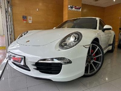 Porsche 911 Carrera