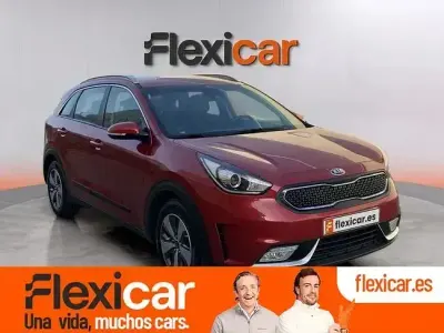 Usado Kia Niro 141 CV (103 kW) 2019 Rojo SUV