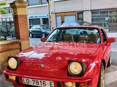 Usado Porsche 924 125 CV (91 kW) 1981 Rojo Coupe