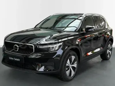 Usado Volvo XC40 Core 163 CV (119 kW) 2025 Negro SUV