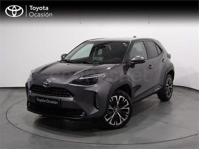 Usado Toyota Yaris Cross Style 116 CV (85 kW) 2023 Gris / plata SUV