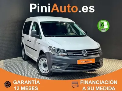 Usado VW Caddy Maxi Business 122 CV (89 kW) 2019 Blanco Monovolumen