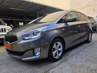 Usado Kia Carens 136 CV (100 kW) 2013 Gris Monovolumen