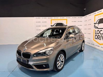 Beige Usado 2015 BMW 220 Active Tourer Comfort Edition Monovolumen | 13.000 €
