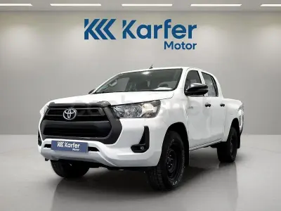 Usado Toyota HiLux 150 CV (110 kW) 2022 Blanco Pickup/Camioneta