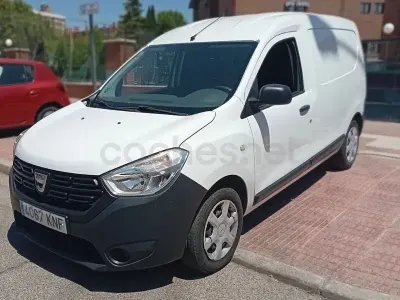 Usado Dacia Dokker Ambiance 90 CV (66 kW) 2018 Blanco Monovolumen