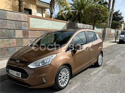 Usado Ford B-MAX Titanium 95 CV (69 kW) 2012 Marrón Monovolumen