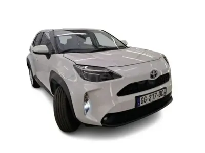 Usado Toyota Yaris Cross Active 116 CV (85 kW) 2022 Blanco SUV