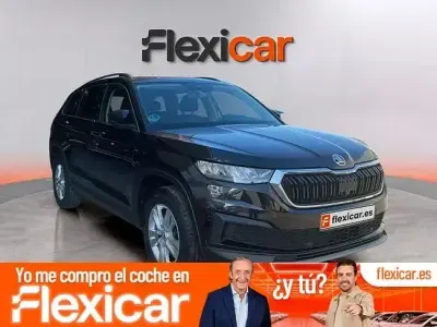 Usado Skoda Kodiaq Style 150 CV (110 kW) 2022 Negro SUV