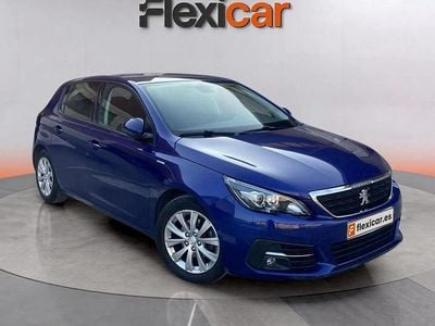Usado Peugeot 308 Style 130 CV (95 kW) 2020 Violeta Berlina