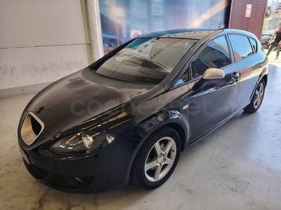 Käytetty Seat Leon Reference 105 HP (77 kW) 2006 Musta Viistoperä