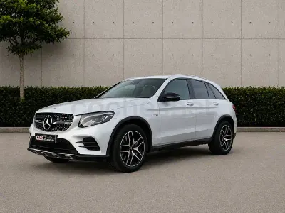 Usado Mercedes GLC43 AMG 367 CV (269 kW) 2018 Gris / plata SUV