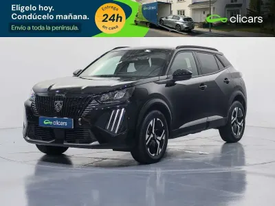 Usado Peugeot 2008 Allure 136 CV (100 kW) 2025 Negro SUV
