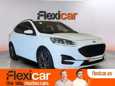 Usado Ford Kuga ST-Line 150 CV (110 kW) 2022 Blanco SUV
