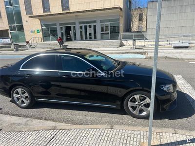 Usado Mercedes E220 194 CV (142 kW) 2018 Negro Berlina