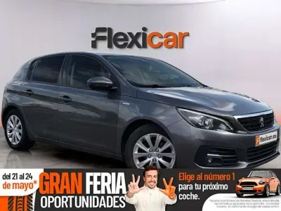 Usado Peugeot 308 Style 131 CV (96 kW) 2020 Gris Berlina