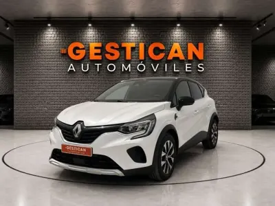 Usado Renault Captur Evolution 91 CV (66 kW) 2023 Blanco SUV