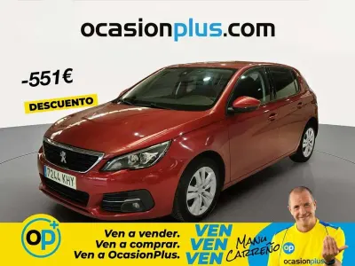 Usado Peugeot 308 Active 99 CV (72 kW) 2018 Rojo Utilitario