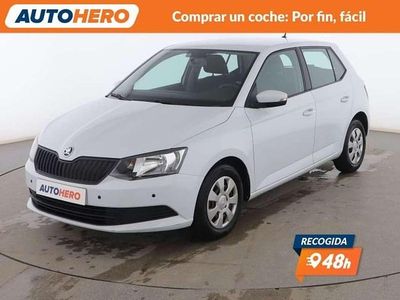 Blanco Usado 2017 Skoda Fabia Active Utilitario | 9099 € (Precio justo)