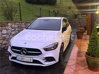 Usado Mercedes B200 136 CV (100 kW) 2020 Blanco Monovolumen