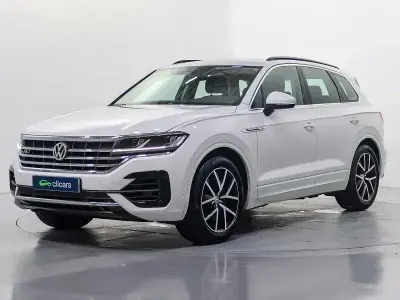 Usado VW Touareg R-line 286 CV (210 kW) 2020 Blanco SUV
