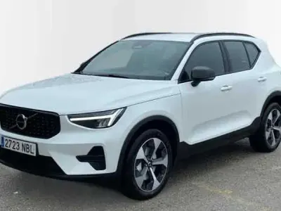 Nuevo Volvo XC40 Plus 2025 Blanco SUV