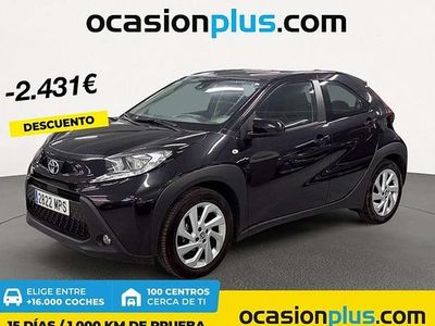Negro Usado 2024 Toyota Aygo Play Utilitario | 12.719 € (Precio justo)