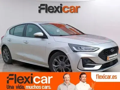 Usado Ford Focus ST-Line 125 CV (91 kW) 2023 Gris Berlina
