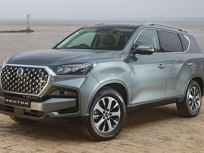 Usado Ssangyong (KGM) Rexton 165 CV (121 kW) 2005 Gris SUV