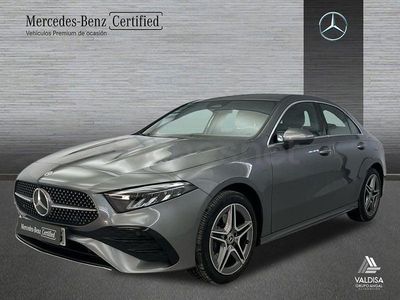 Usado Mercedes A250 AMG line 218 CV (160 kW) 2024 Gris montaña Berlina