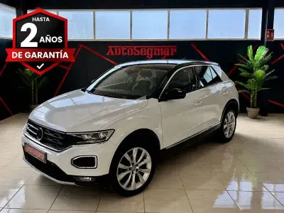 Usado VW T-Roc Advance 115 CV (84 kW) 2020 Blanco SUV