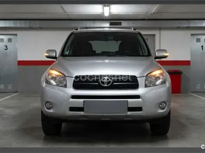 Usado Toyota RAV4 Executive 152 CV (111 kW) 2007 Gris / plata SUV