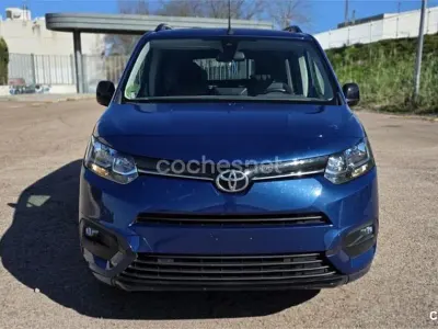 Usado Toyota Proace Verso Active 110 CV (80 kW) 2023 Azul Familiar