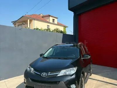 Usado Toyota RAV4 Advance 150 CV (110 kW) 2012 Negro SUV