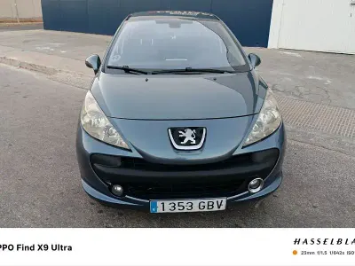 Usado Peugeot 207 Sport 92 CV (67 kW) 2010 Gris / plata Berlina
