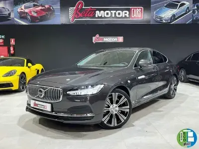 Usado Volvo S90 Plus 197 CV (144 kW) 2023 Gris Berlina