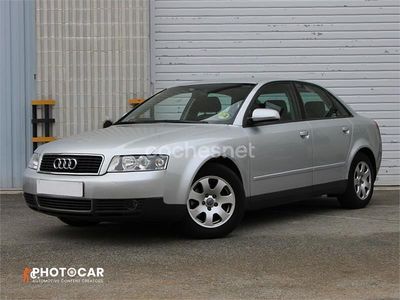 Gris / plata Usado 2001 Audi A4 Berlina | 3500 € (Un poco caro)