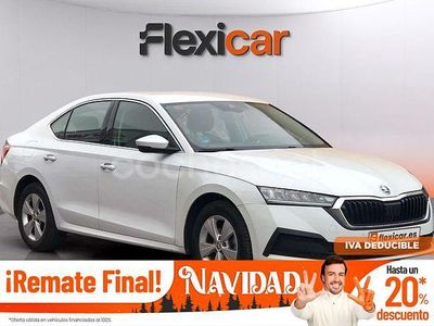 Blanco Usado 2021 Skoda Octavia Ambition Berlina | 17.790 € (Precio justo)